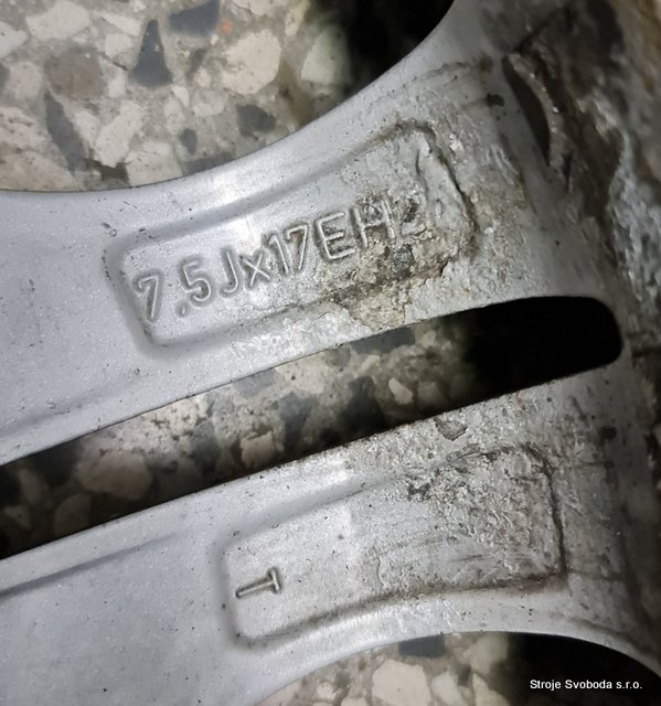 Hliníkové disky originál zimní BMW M3 E46 17" Styling M68  (Hlinikove disky-alu kola original zimni BMW M3 E46 17 Styling M68 7,5Jx17EH2, ET47 7,5Jx17EH2, ET25 2229980 2229480 22545 R17 (11).jpg)